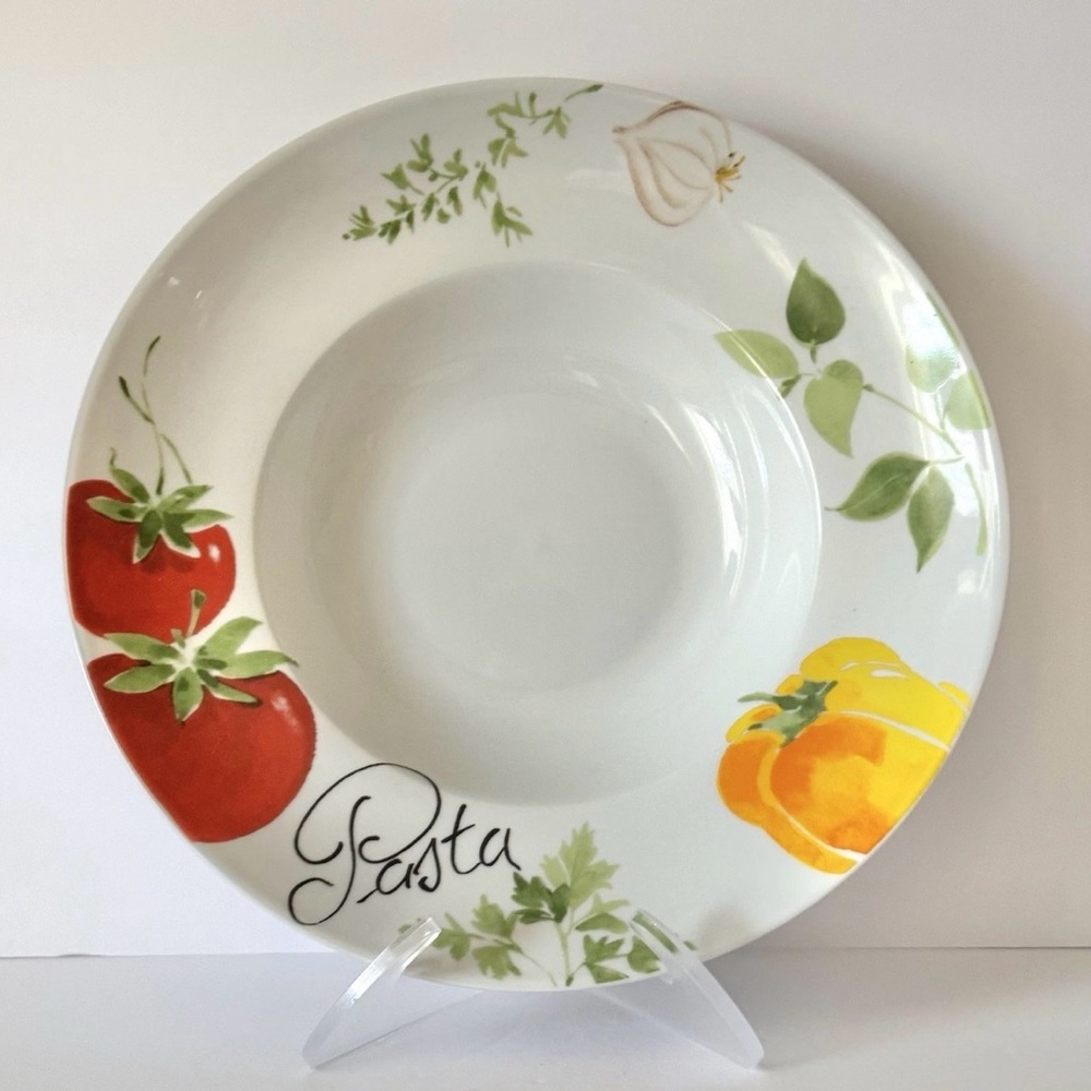 Vintage “Pasta" Serving Bowl 11.8”
Tomatoes Pepper Garlic
Herbs - C4R5